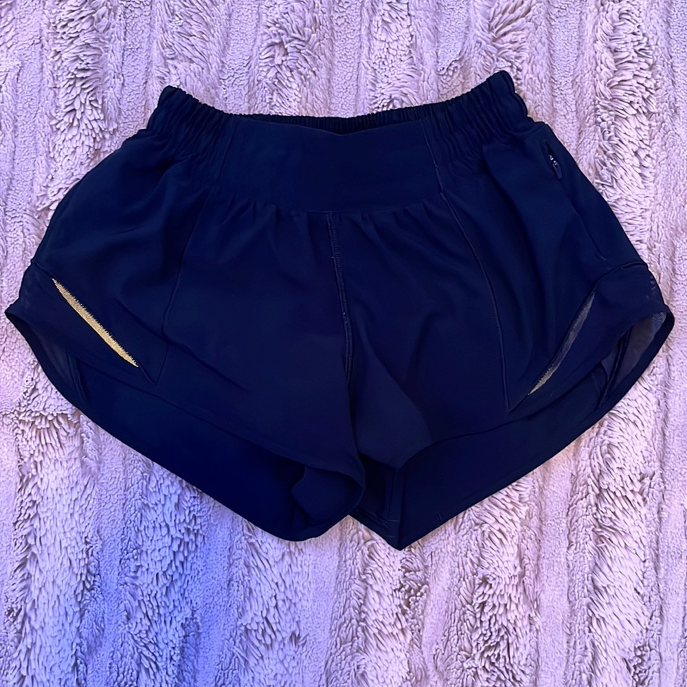 size 2 lululemon hotty hots!! navy blue color and fit like a low rise!!